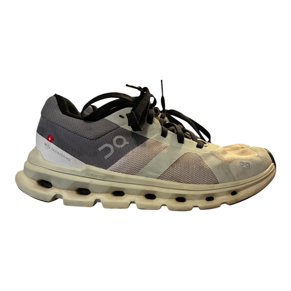 On Women's CloudRunner – Frost/Aloe (Size 6) - Picture 4 of 8